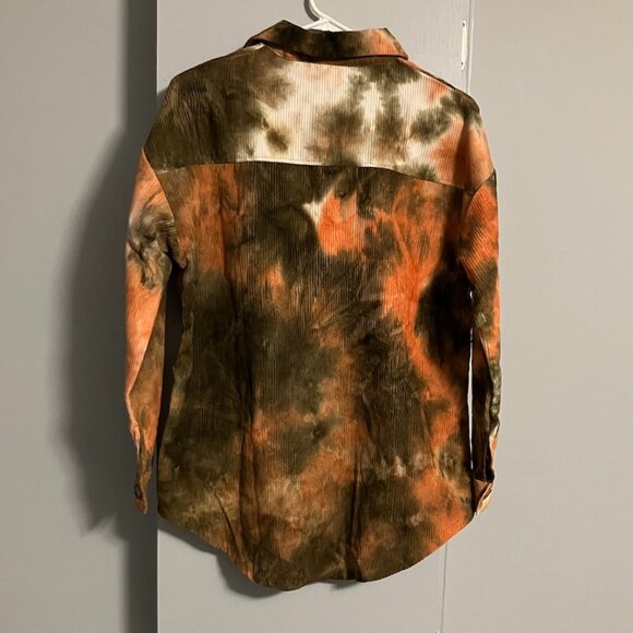 NWOT Unbranded Women's Tie Dyed Corduroy Textured Button Down Top Size S - Picture 7 of 10